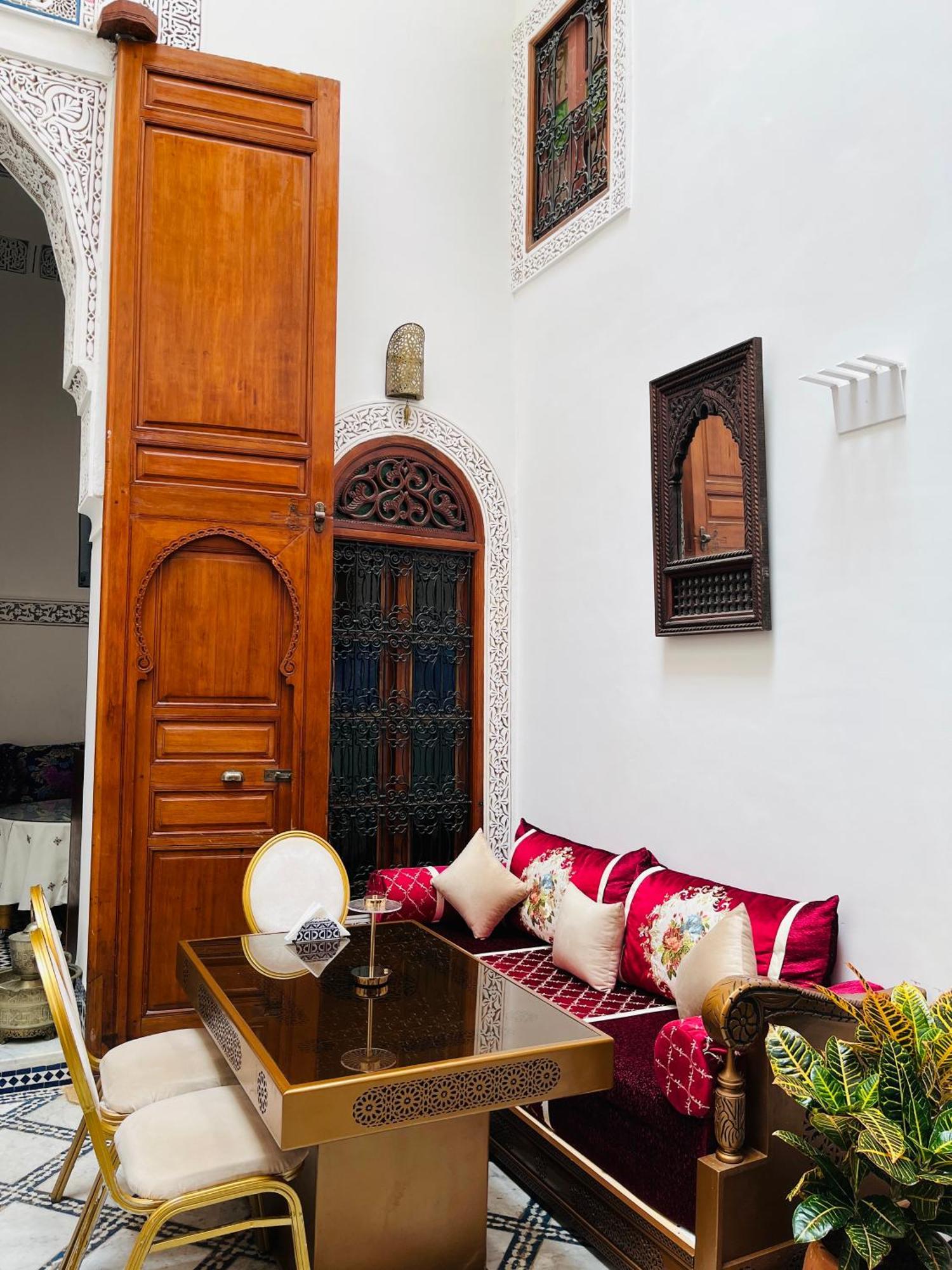 Riad Fes Miracle Luaran gambar